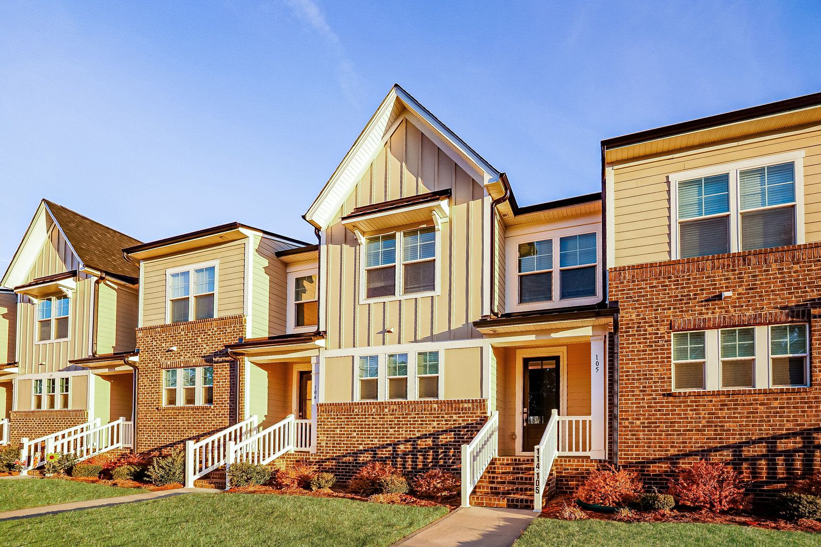 Mooresville Townhome: 120 Glencoe Ln