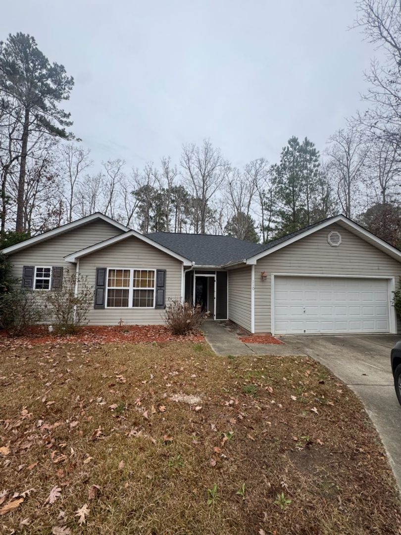 Chapin House: 110 Smallwood Dr