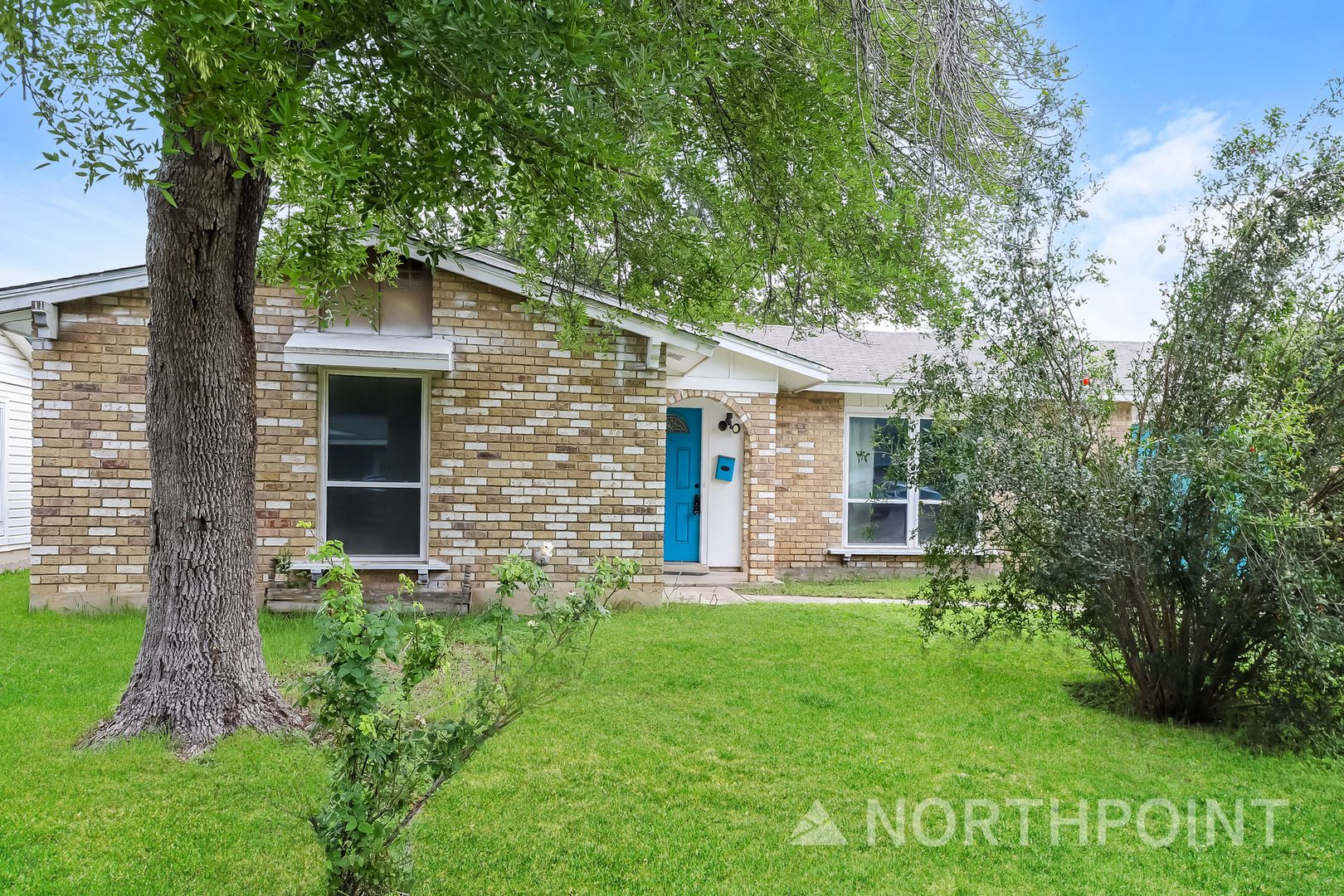 Schertz House: 1060 Richmond Dr