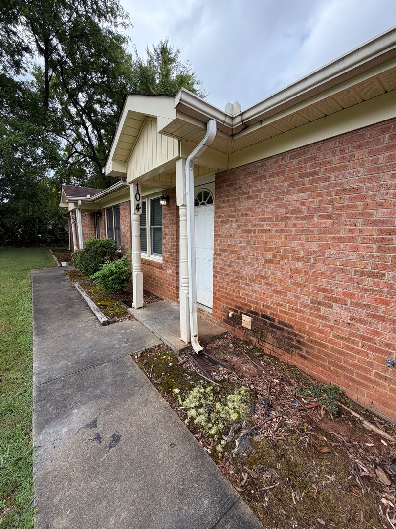Rock Hill Condo: 1100 Chandler Dr Suite 104