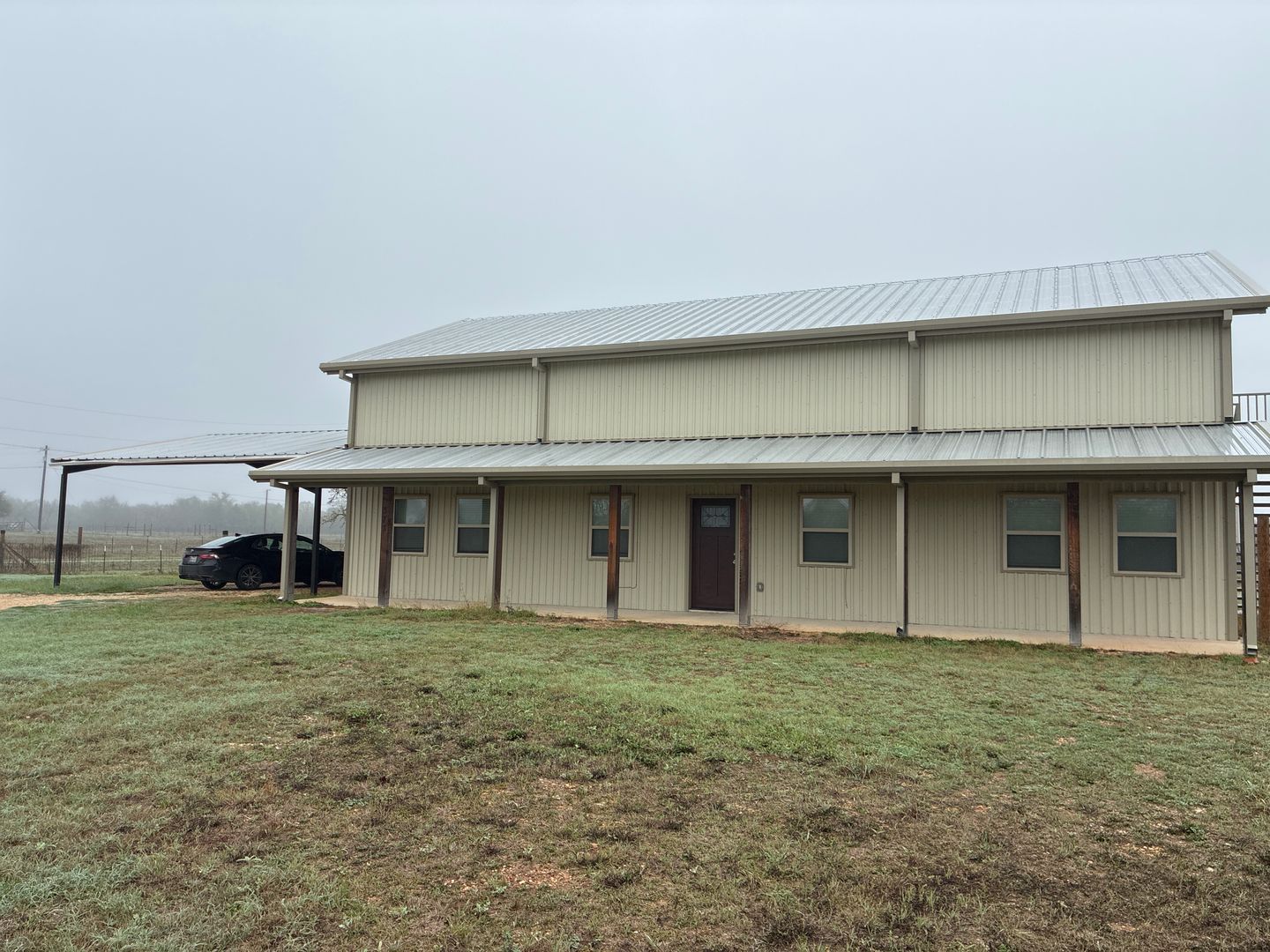 Kingsbury House: 373 Cross Rd