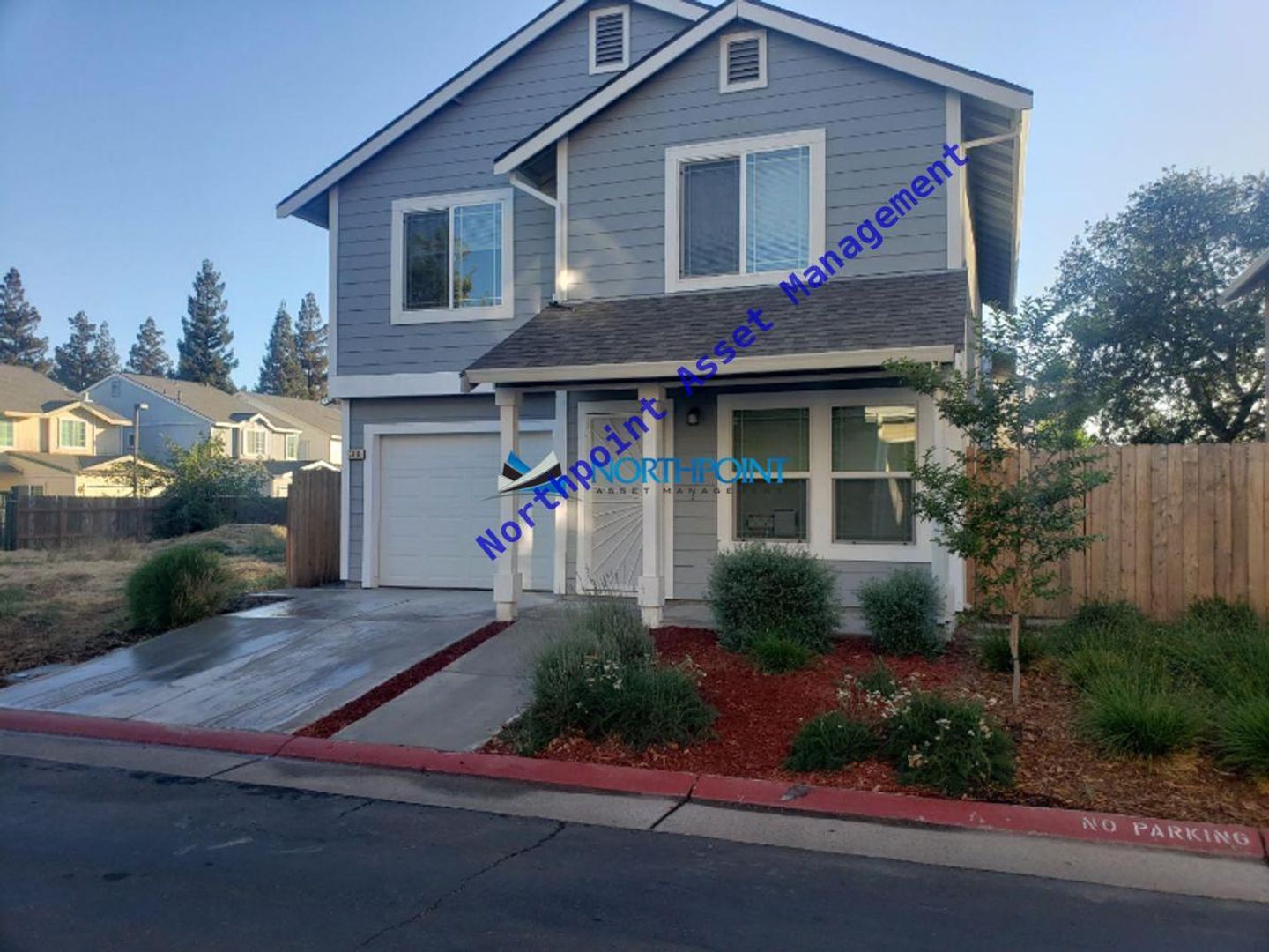 Sacramento House: 7416 Mimosa Way