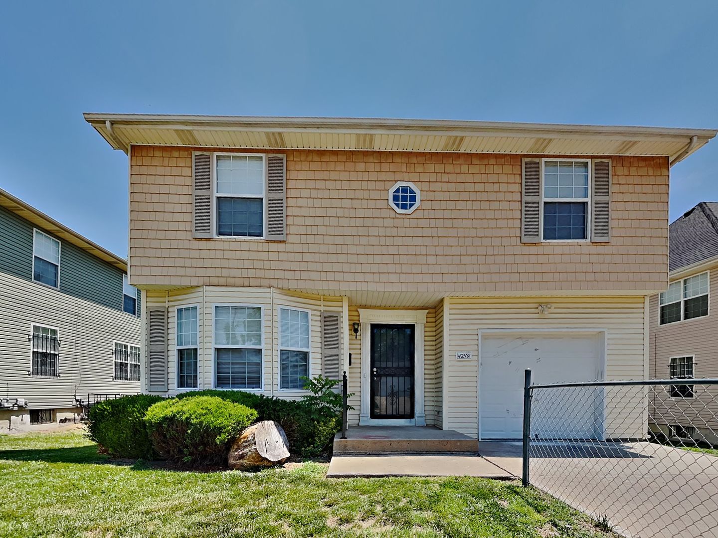 Kansas City House: 4219 Woodland Ave