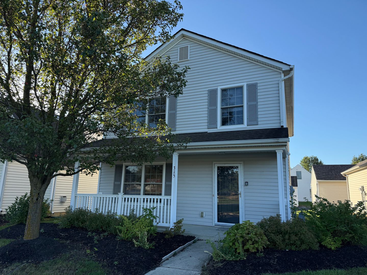 Delaware House: 315 Saratoga St