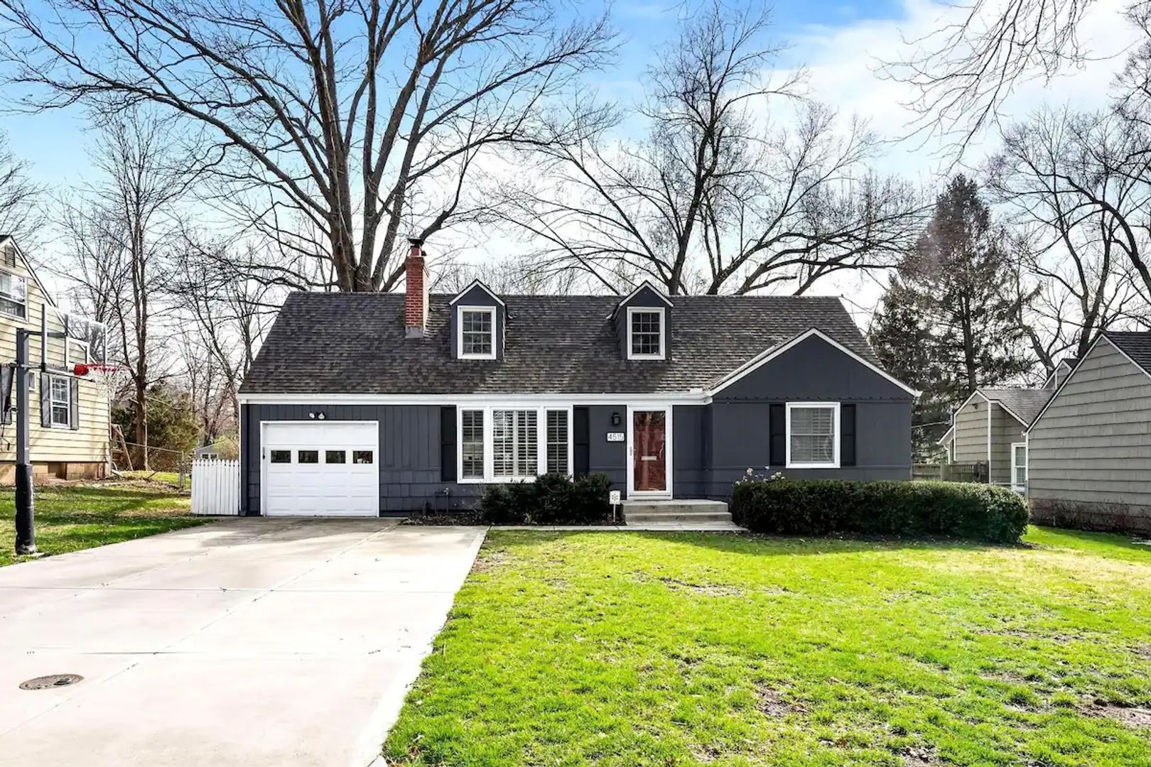 Prairie Village House: 4515 W 74th Pl