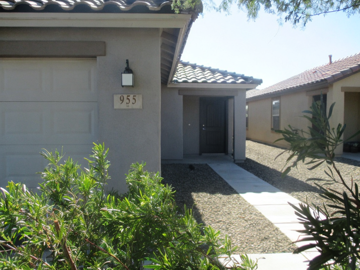 Sahuarita House: 955 W Calle Calca