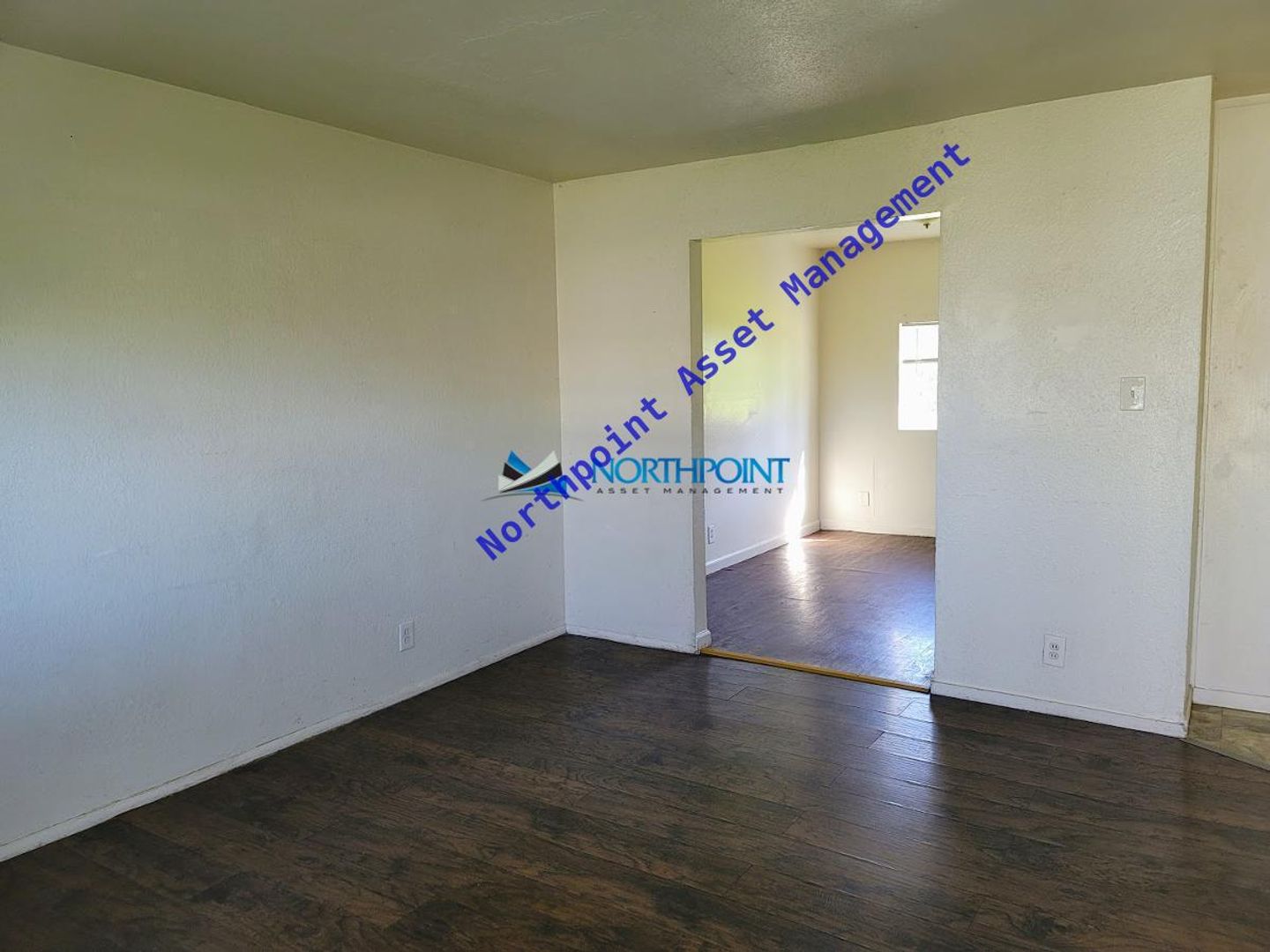 Sacramento Apartment: 3720-3740 Astoria St