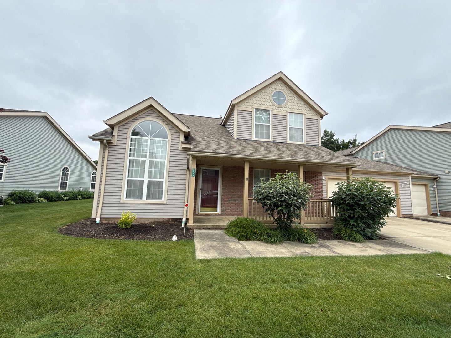 Macedonia House: 8710 Elmdale Trce