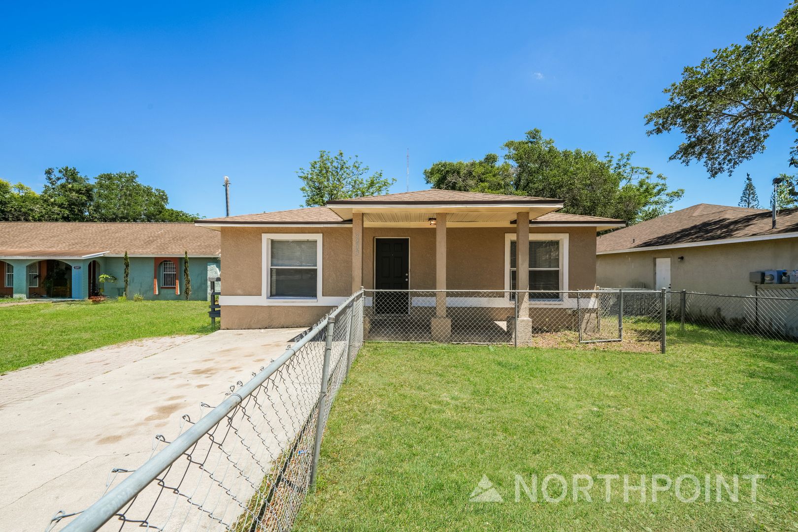 Tampa House: 5203 N 39th St