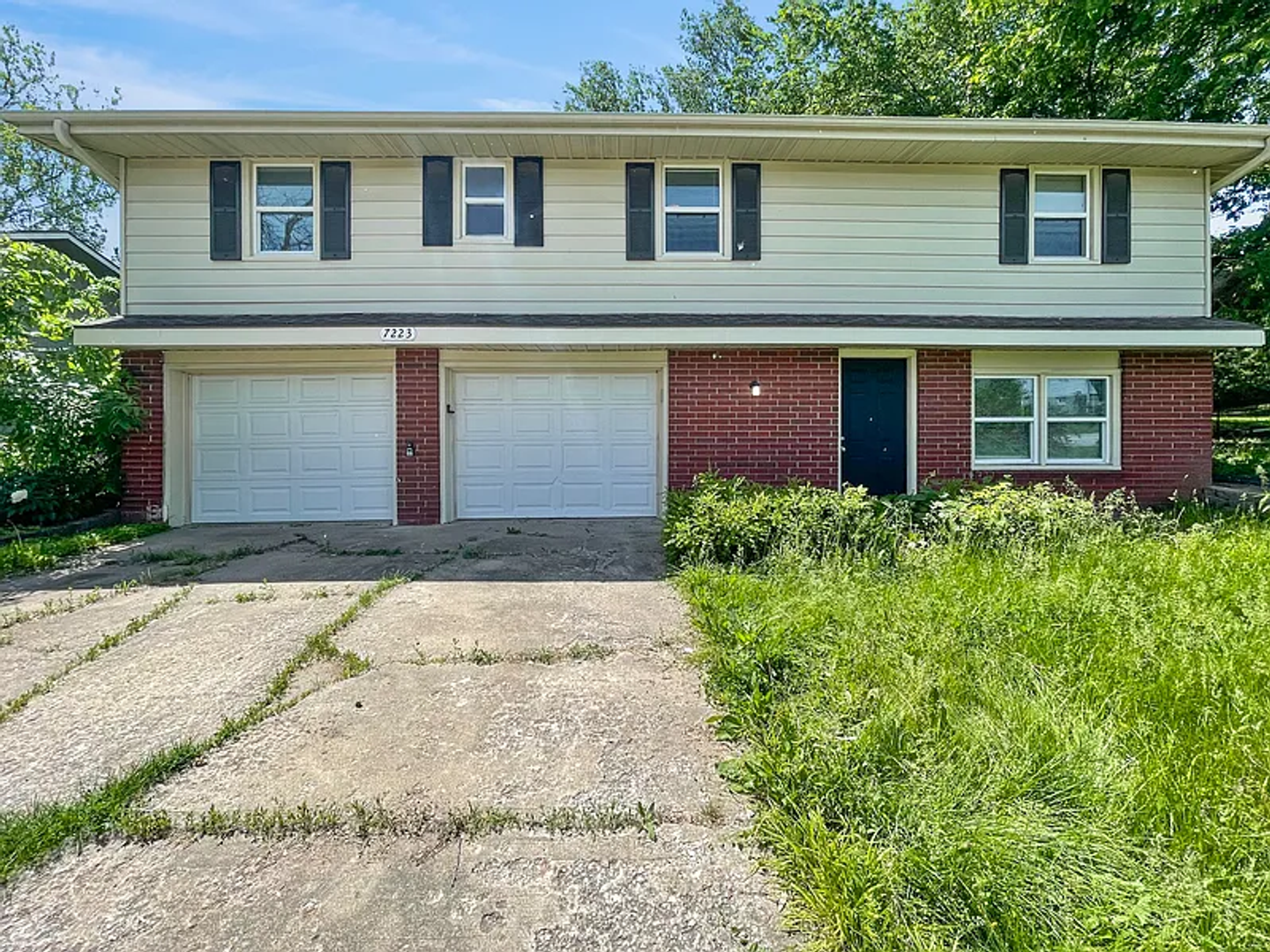 Kansas City House: 7223 NW 84th Ter