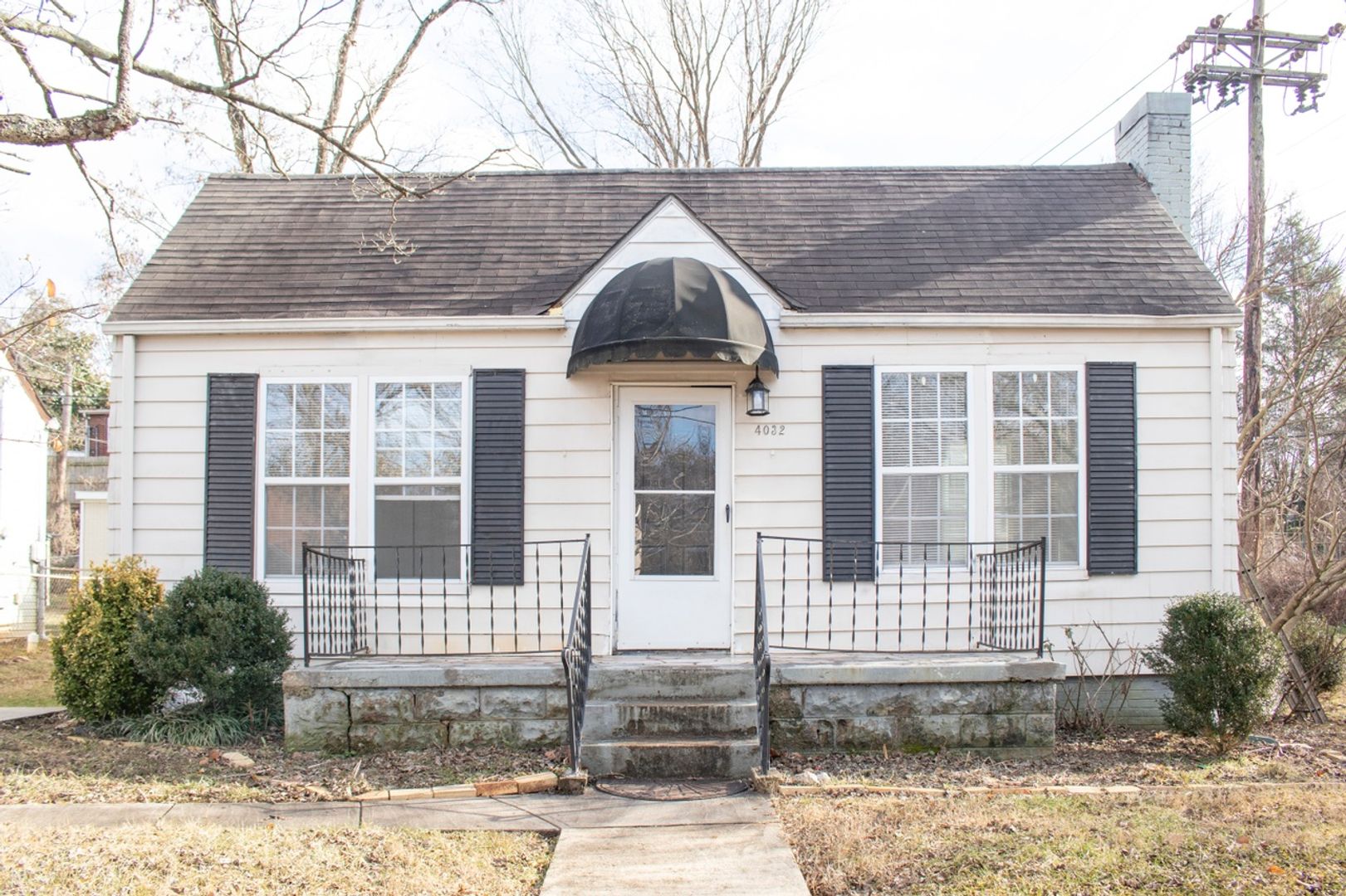 Knoxville House: 4032 Walker Blvd
