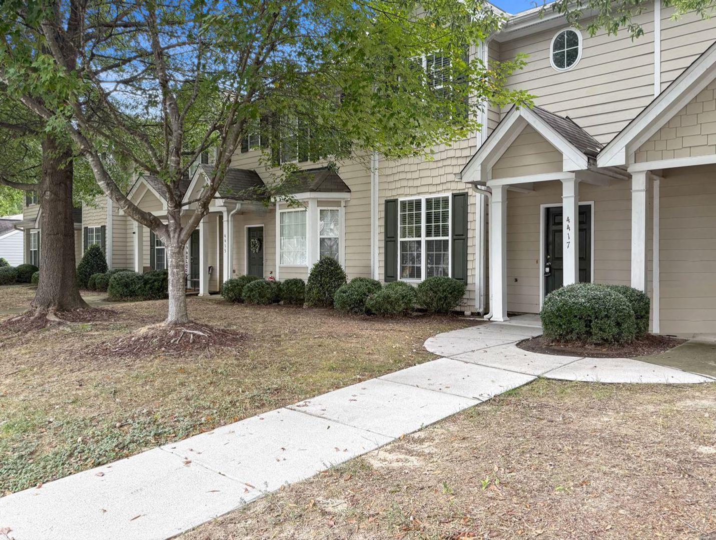 Raleigh Townhome: 4417 Log Cabin Dr