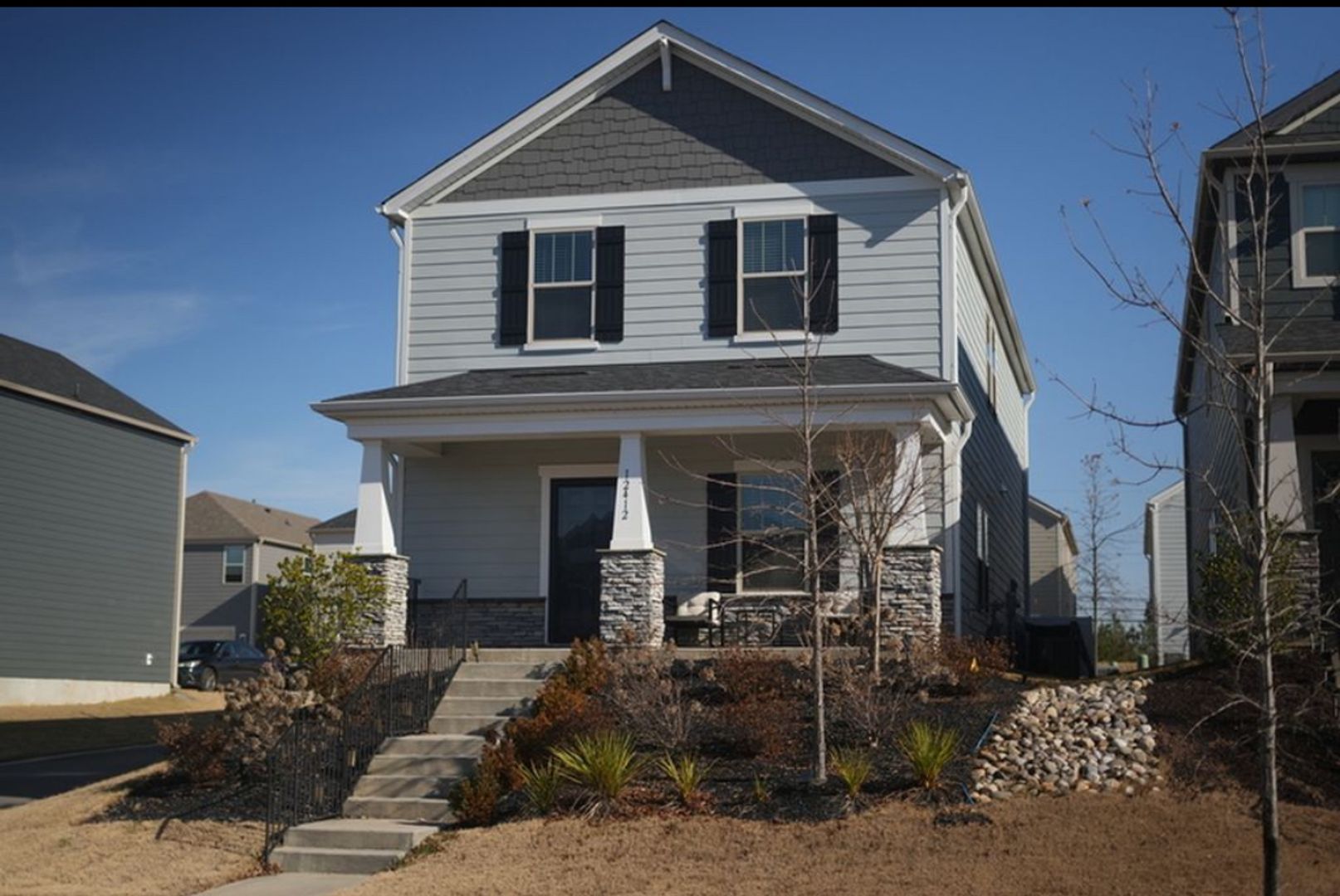 Huntersville House: 12412 Larue Ln