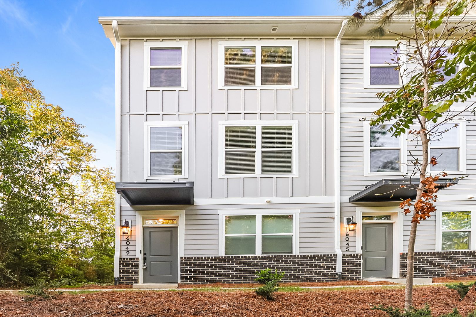 Charlotte Townhome: 6037 King Charles Ct