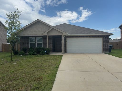 Move-in special $150 off first month rent. | A modern 4-bed, 2-bath home – photo 1