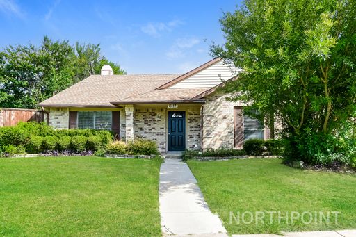 3 BR/2BA | Newly Renovated Single Family Home | Fenced backyard| In Rowlett! – photo 1