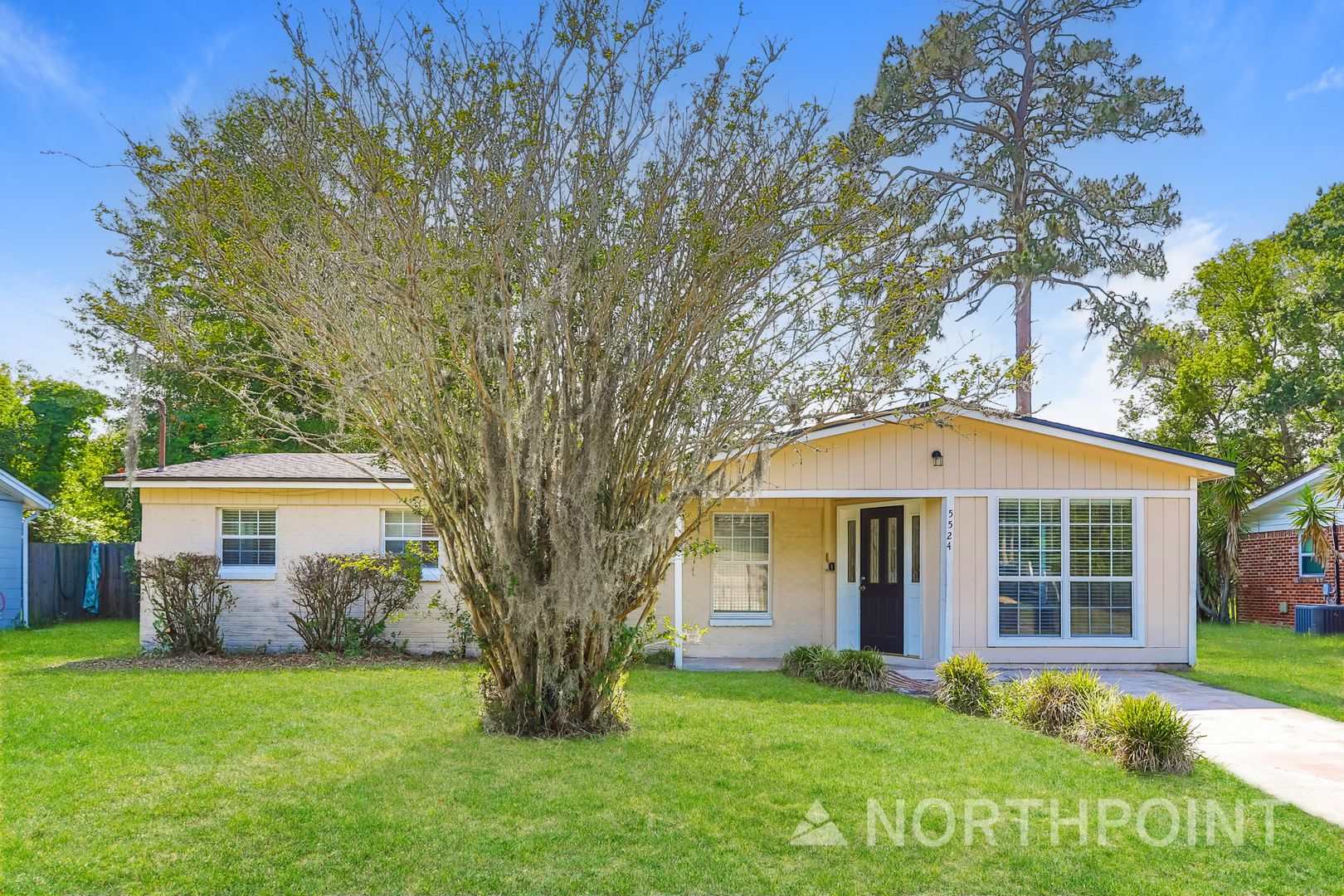 Jacksonville House: 5524 Enchanted Dr