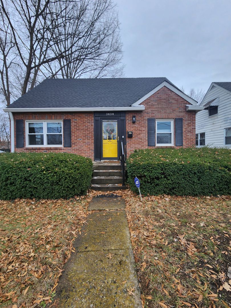 Louisville House: 3434 Grandview Ave