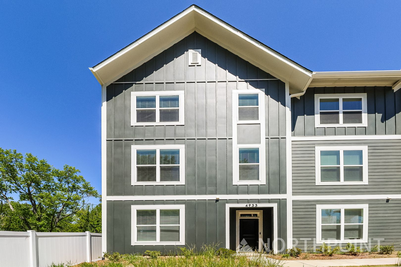 Charlotte Townhome: 4933 Fitzgerald Ave