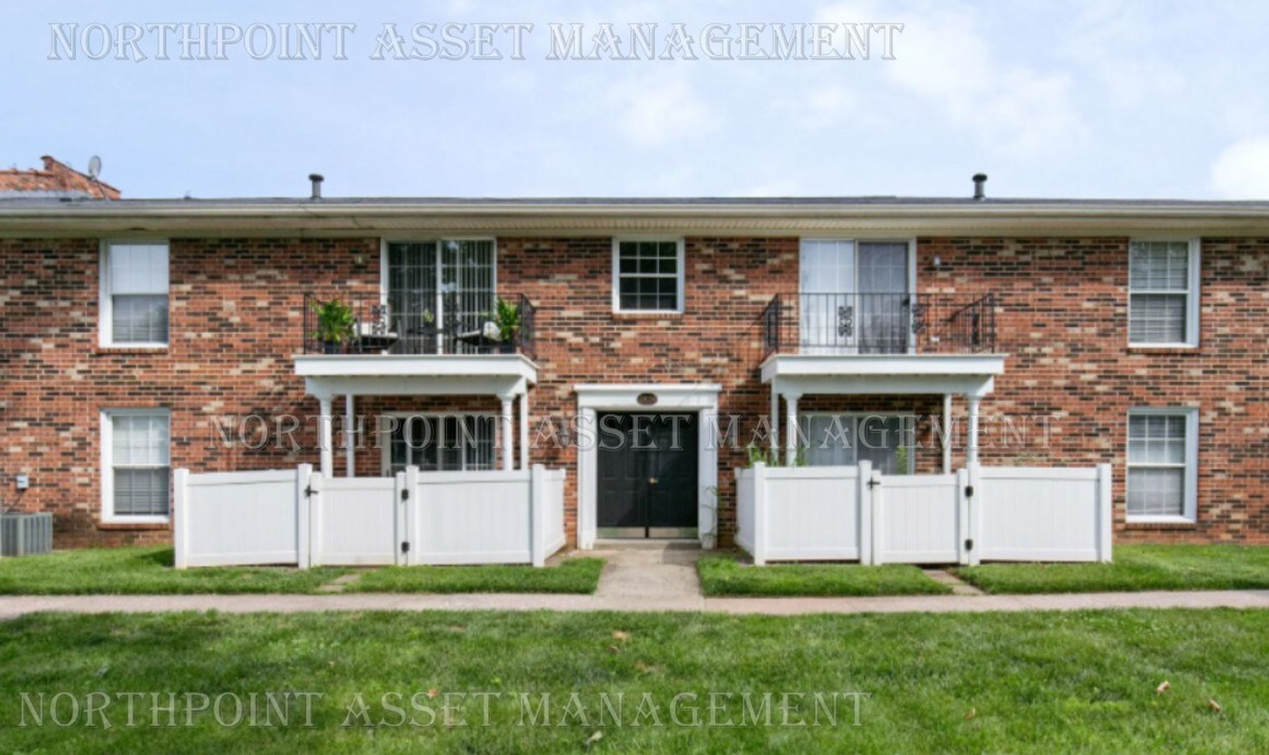 Louisville House: 4828 Westmar Terrace APT 6