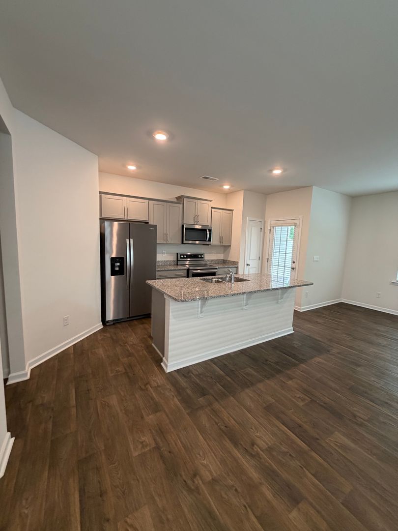 Charlotte Townhome: 9124 Lowfalls Ln