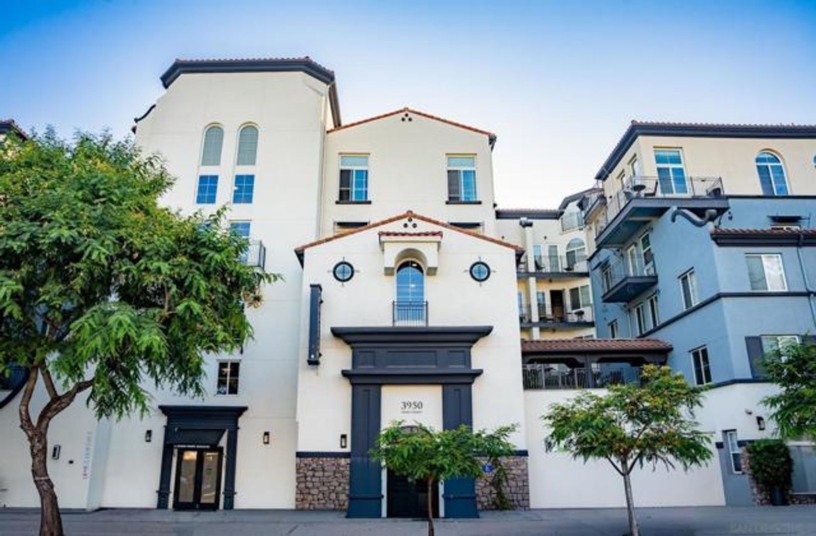 San Diego Condo: 3950 Ohio St Unit 227