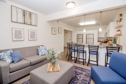 MENS - LOWER 6 BED (FLOOR 1) – photo 1