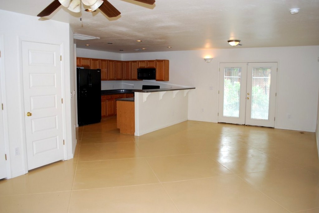 Tucson House: 203 S Cherry Ave #2