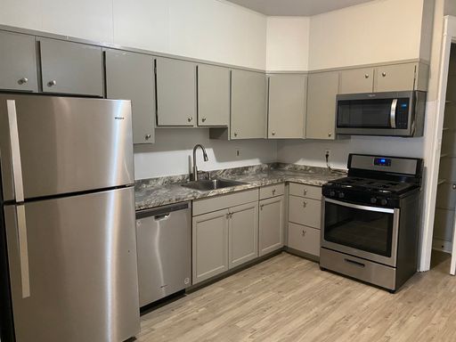 Recently updated 2 Bedroom, 1.5 Bath in Lancaster City - Prime Location! – photo 1