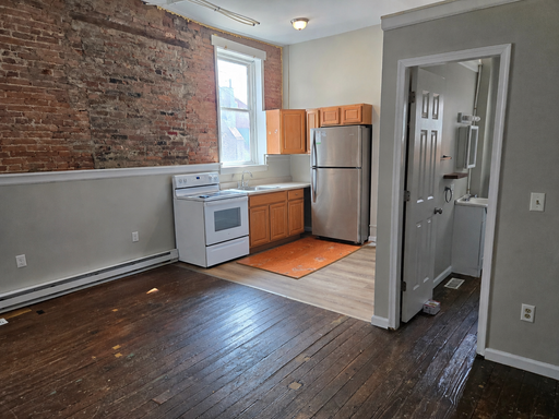 Studio Apartment with Private Entrance in the Heart of Columbia