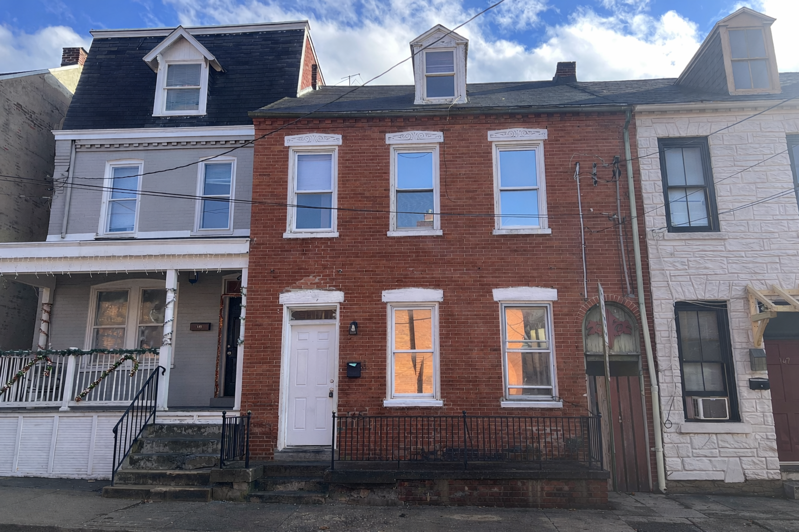 Lancaster House: 145 Church St.