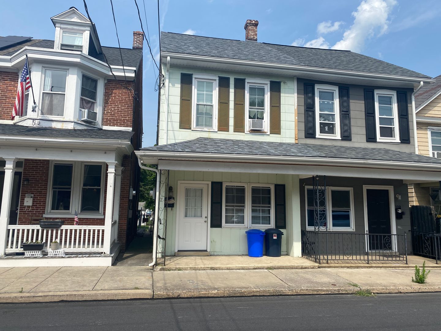 Manheim House: 117 S. Charlotte St.