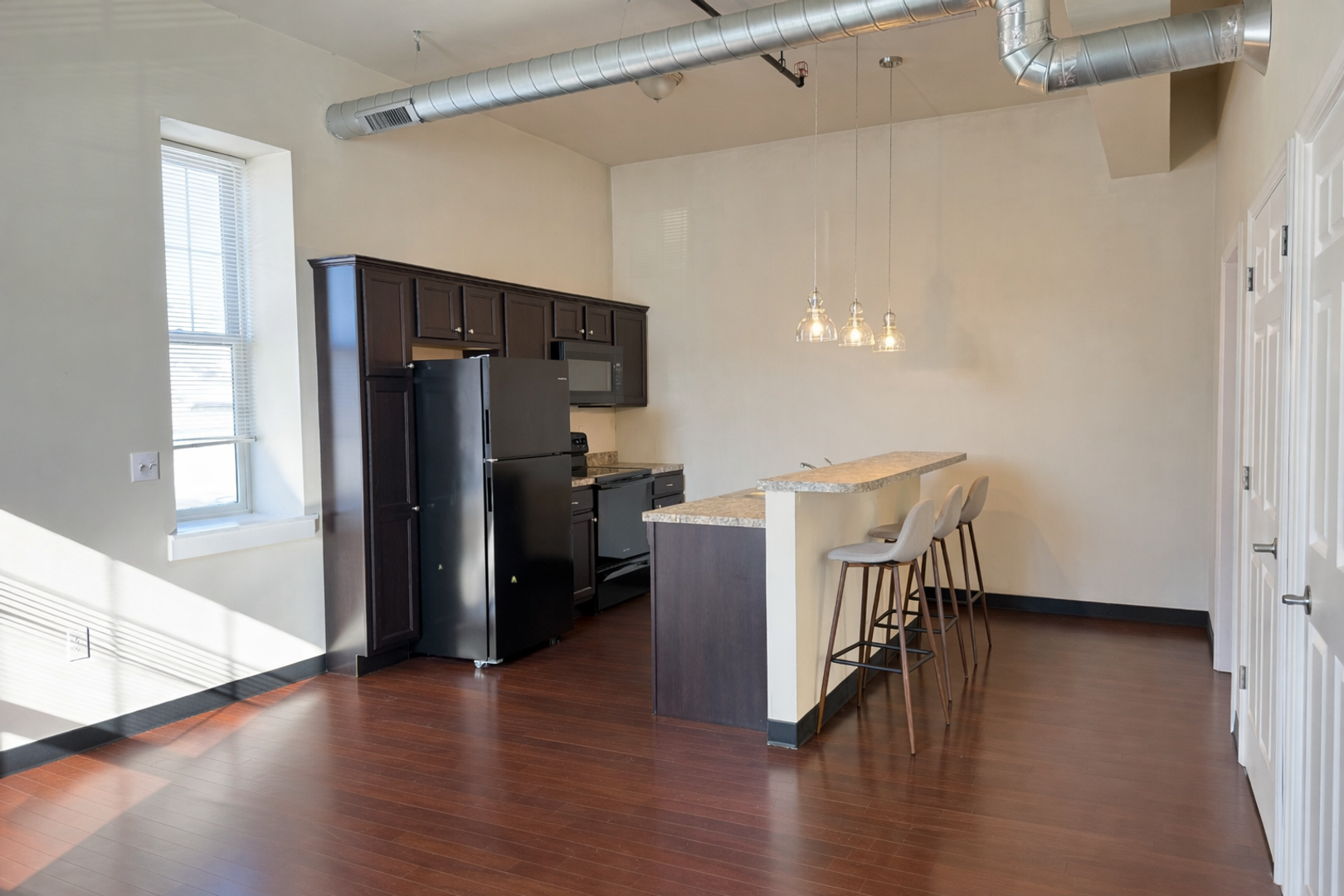 Lancaster Apartment: 602 N. Queen St.