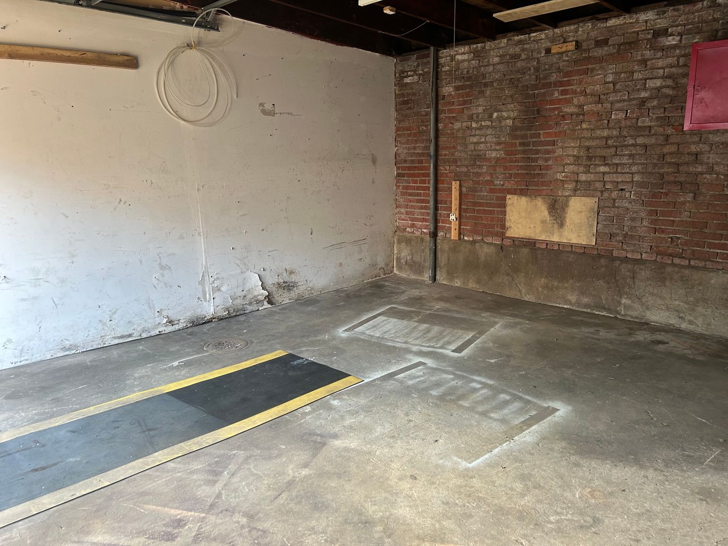 602 N. Plum St. Garage 1, Lancaster, PA 17602