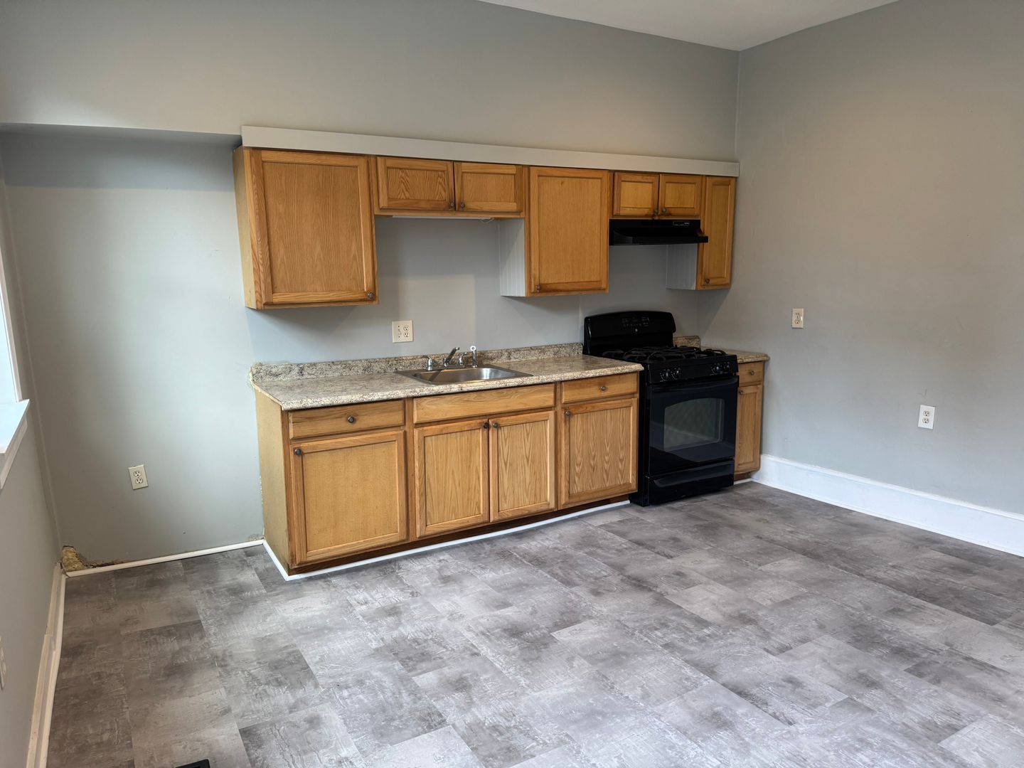 Lancaster House: 346 N Plum St.