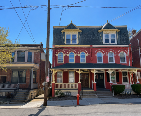 Spacious 1 Bedroom Apartment in Lancaster City - First Floor w/ Off-Street Parking! – photo 1