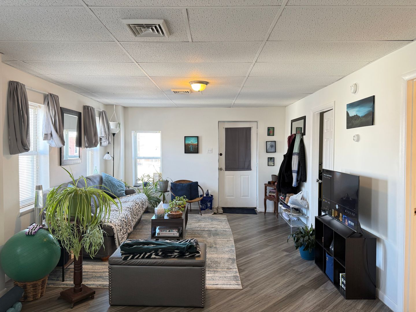 Lancaster Apartment: 44 W. Liberty St.