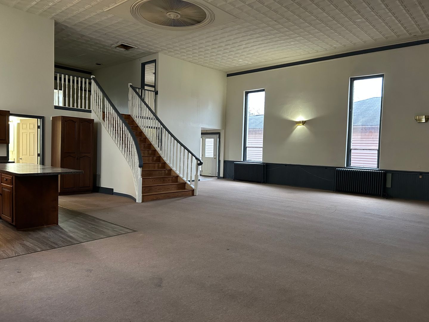 Lebanon Apartment: 624 Chestnut St.