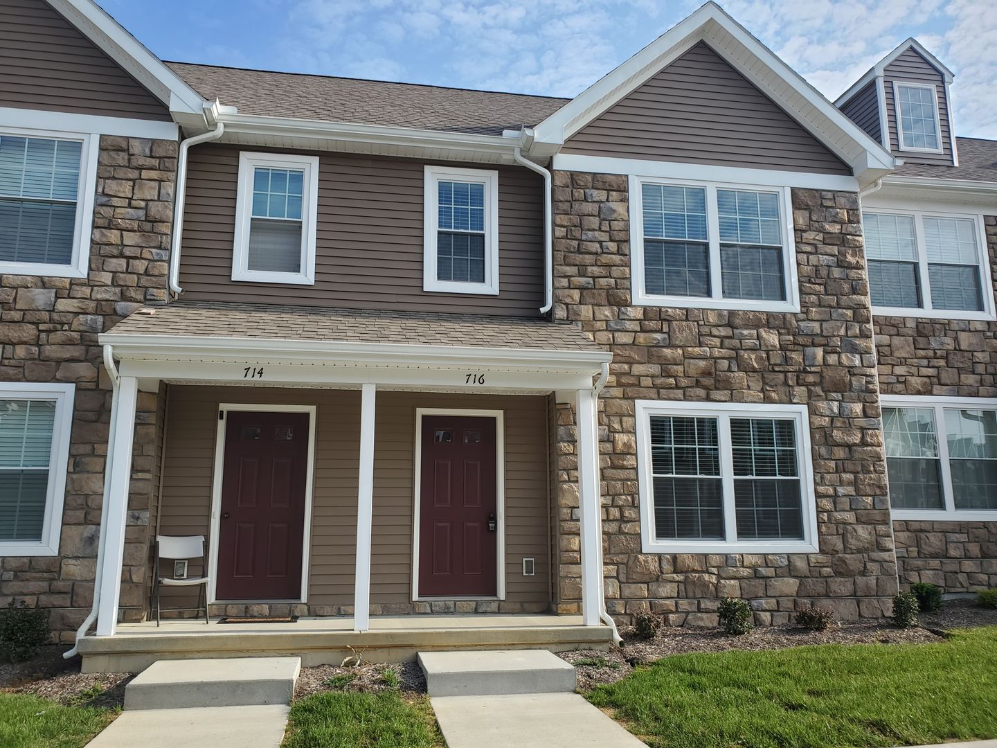 Lebanon Apartment: 714-724 Farmwood Ln.