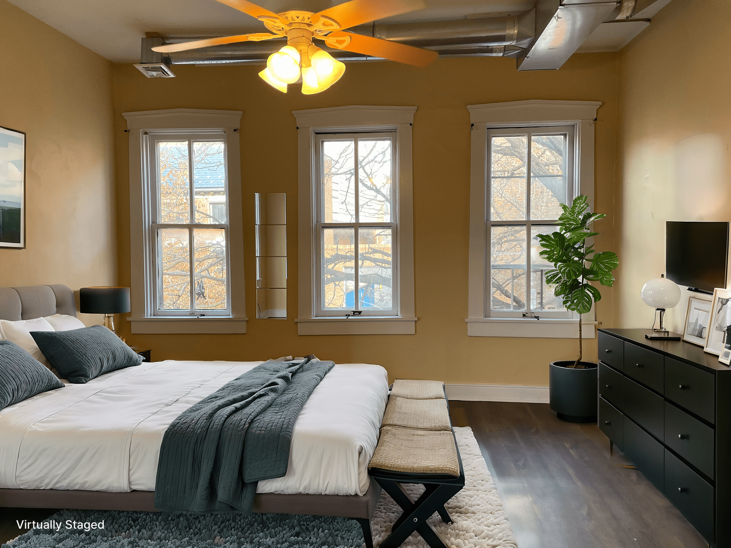 Lancaster Apartment: 24 E. Vine St.