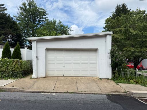 2 Bay Garage - Free Application!