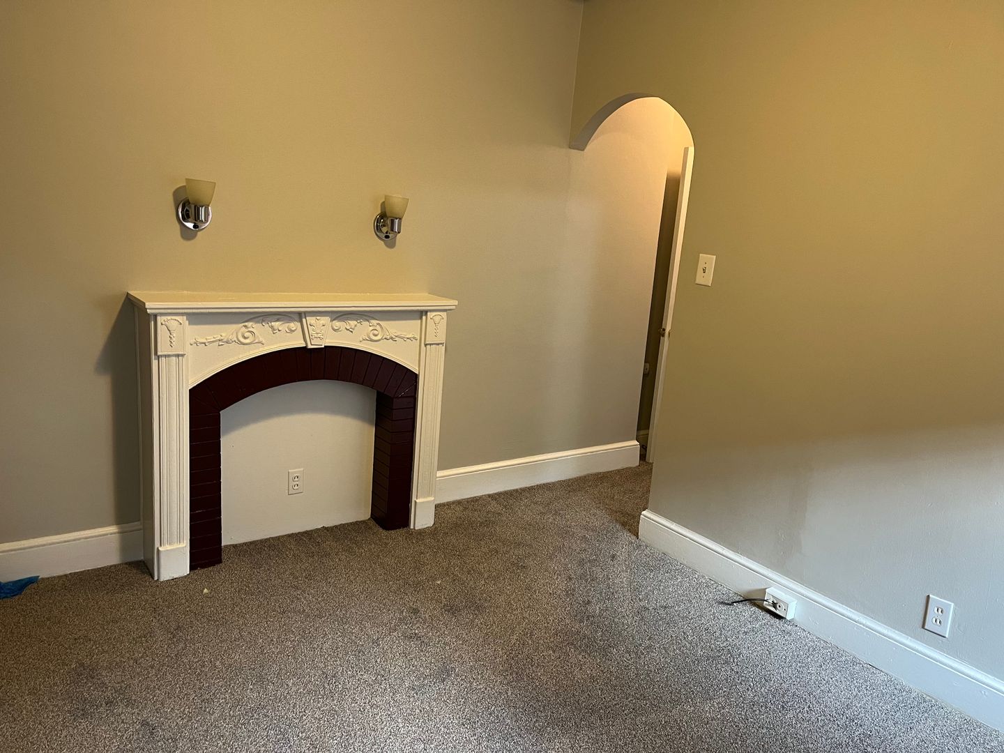 Lancaster Apartment: 219-221 N. Mulberry St.