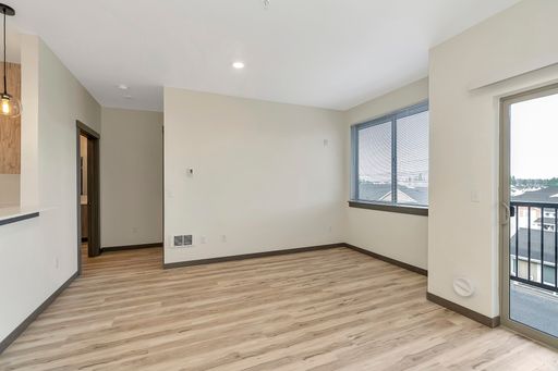 Listing photo thumbnail