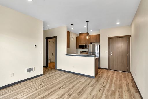 Listing photo thumbnail