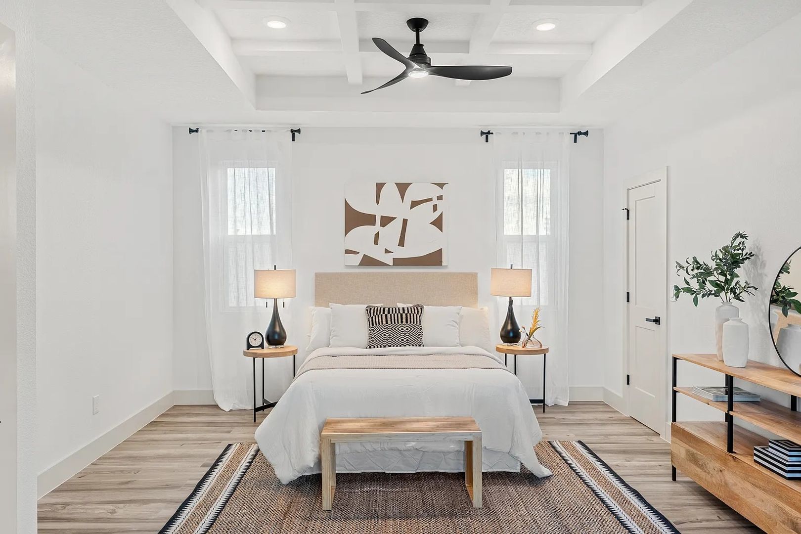 Orlando House: 722 Ellwood Ave