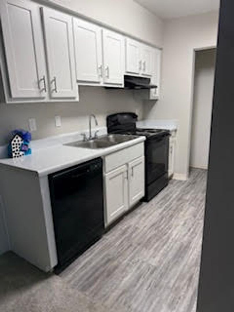 Tucson Apartment: 200 S Pantano Road