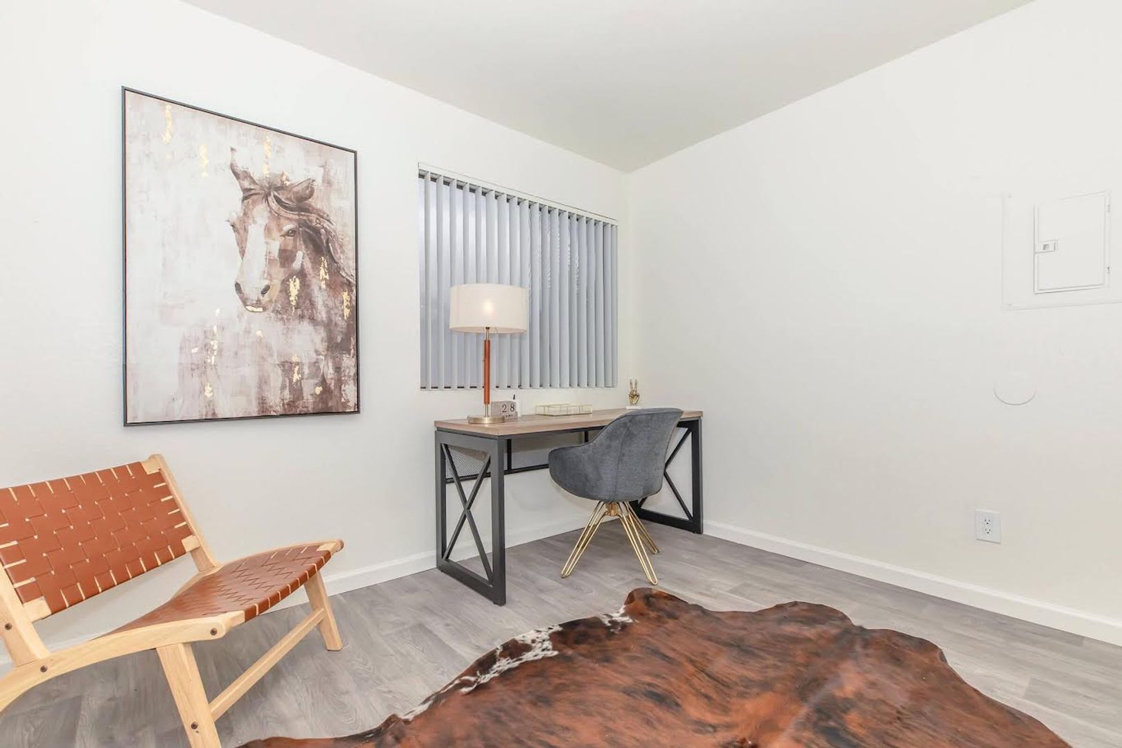 Tucson Apartment: 3985 North Stone Ave