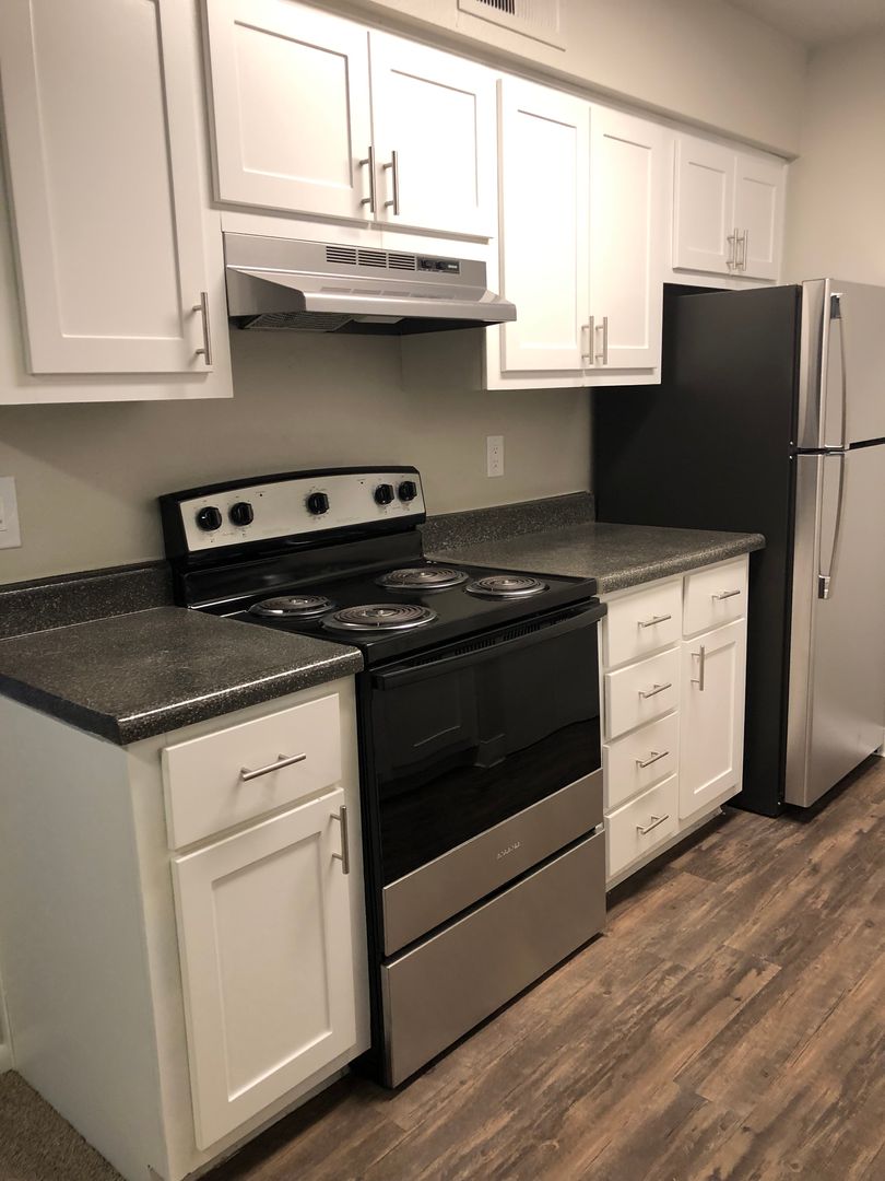 Tucson Apartment: 200 S Pantano Road