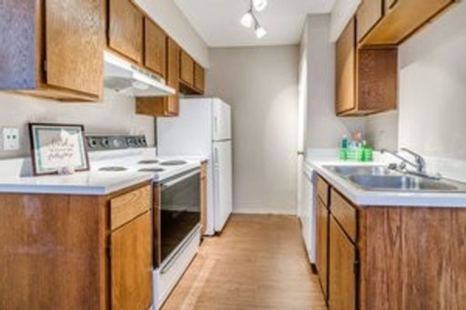 Norman Apartment: 4701 Heritage Place Drive