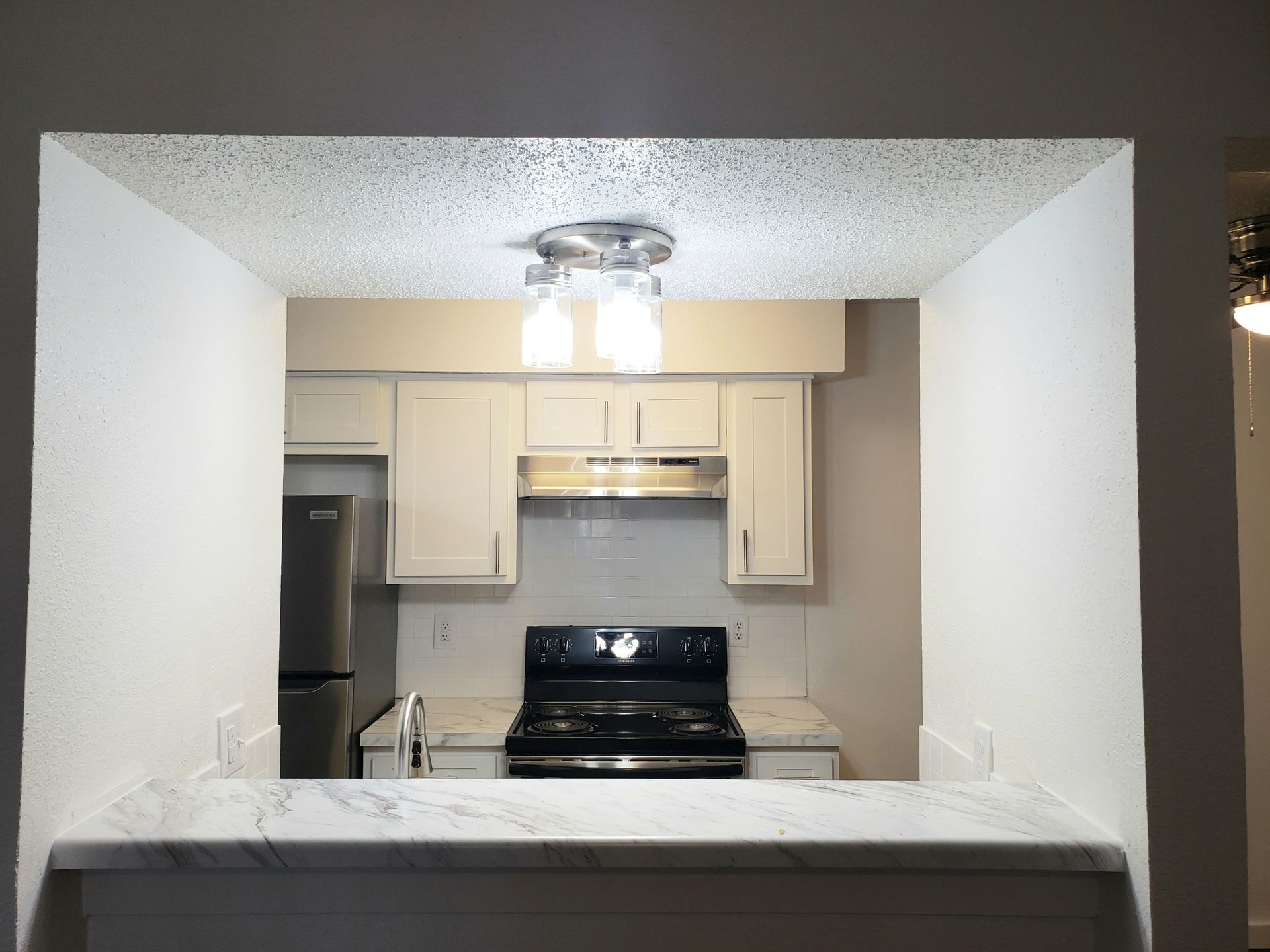 Norman Apartment: 300 36th Ave SW